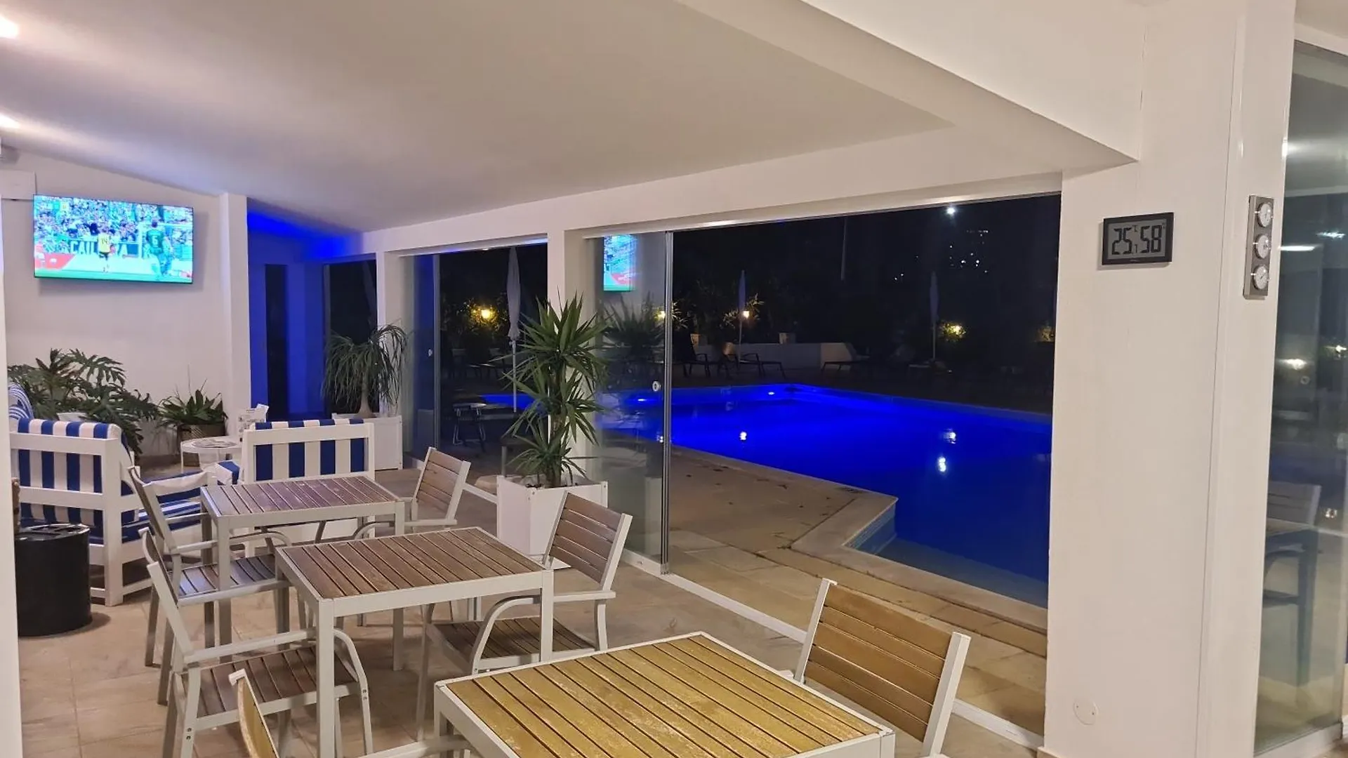 Villa Alcaide Portimão Oda ve Kahvaltı