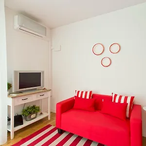 https://sereia-garden-apartment.hotelscoimbra.com